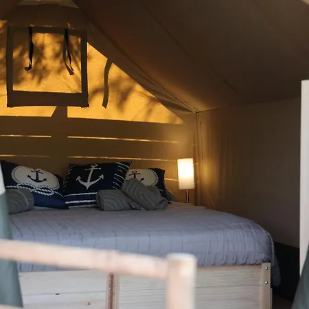 Campo de lujo Kasa Tenda Safari Glamping Imperia